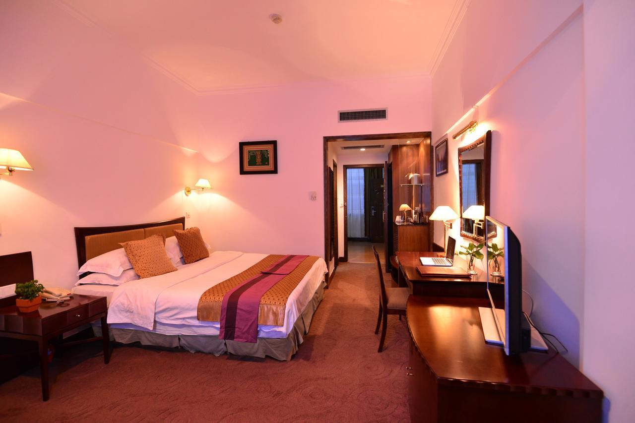 Baodao Exhibition Center Hotel Wuyishan  Eksteriør billede